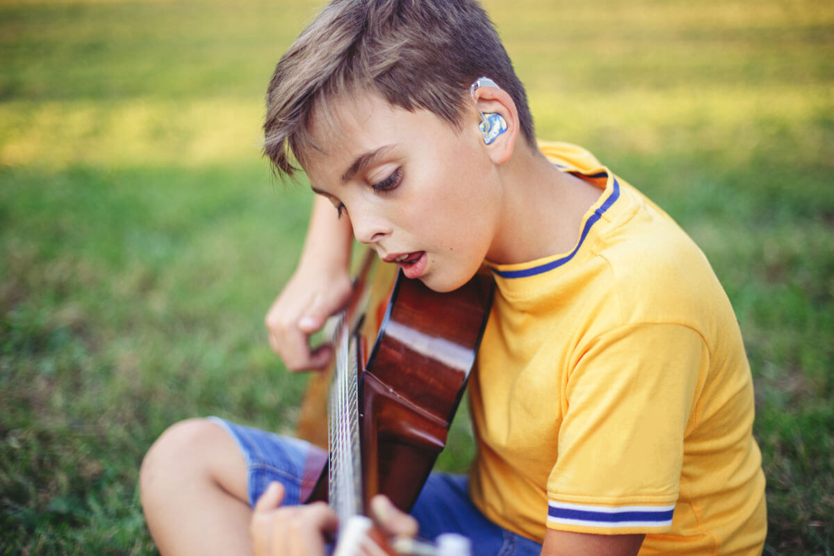 máy trợ thính giúp nâng cao chất lượng cuộc sống