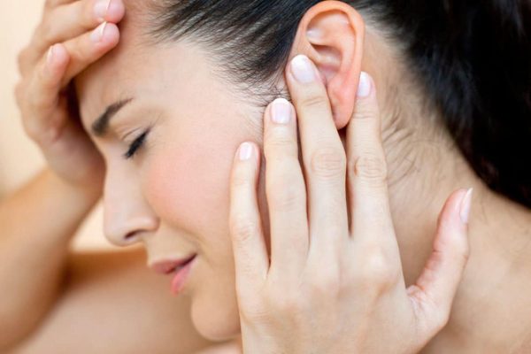 Dấu hiệu cảnh báo mất thính lực